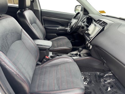 2023 Mitsubishi Outlander Sport ES