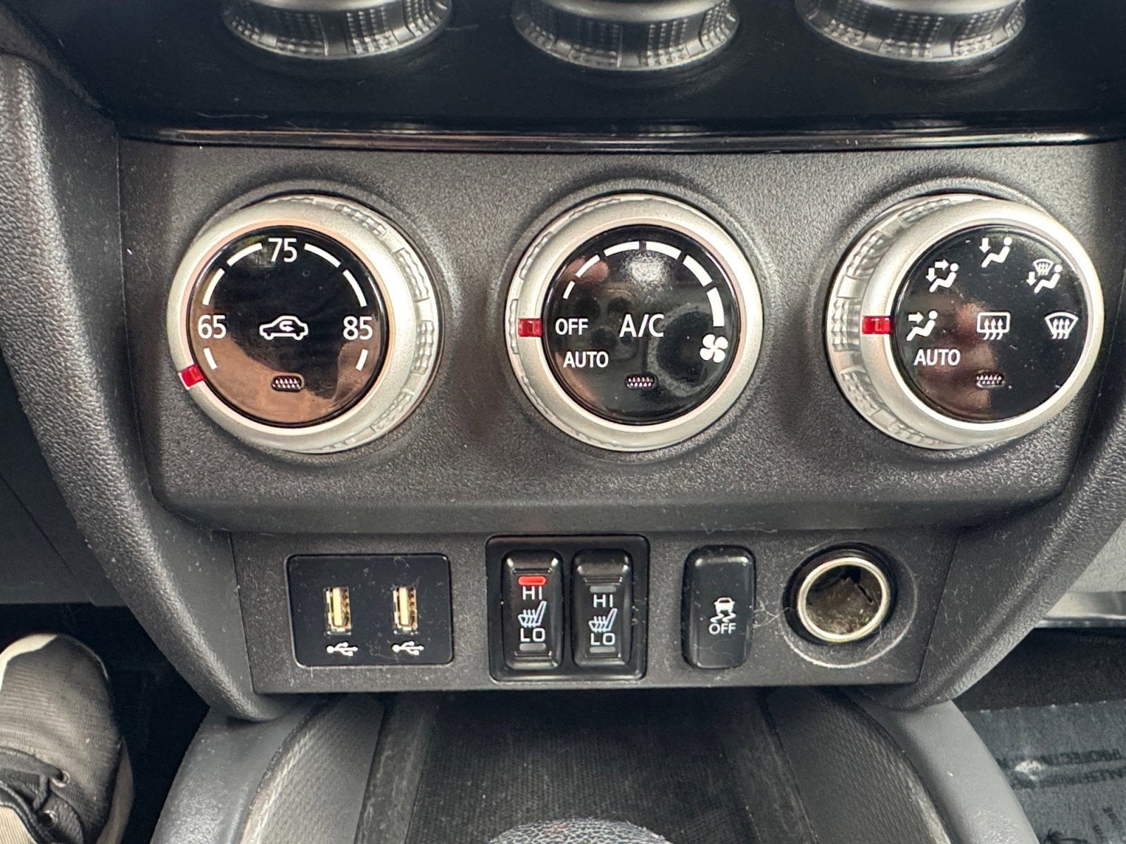 2023 Mitsubishi Outlander Sport ES