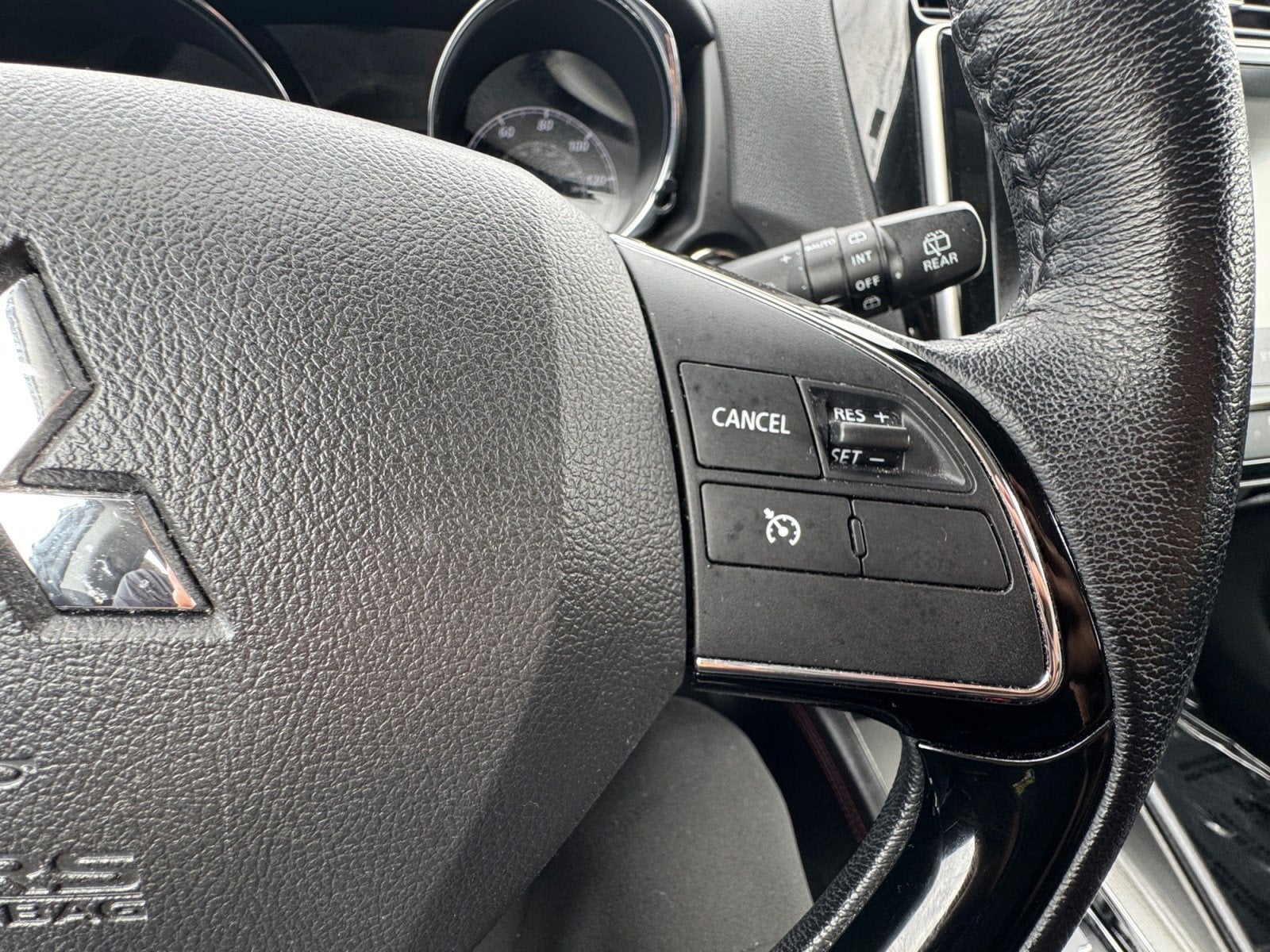 2023 Mitsubishi Outlander Sport ES