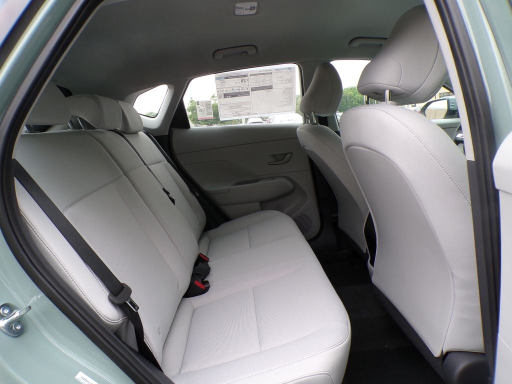 2026 Hyundai KONA SE