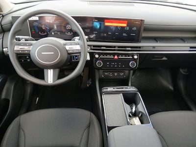2026 Hyundai TUCSON HYBRID SE