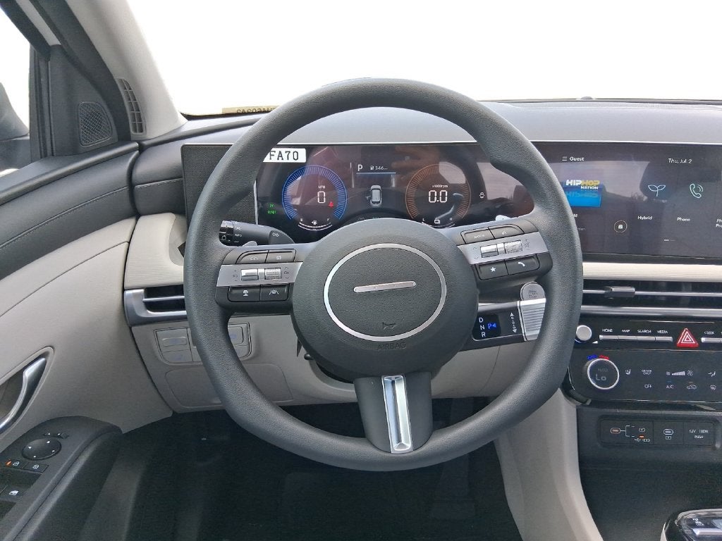 2026 Hyundai TUCSON HYBRID SEL