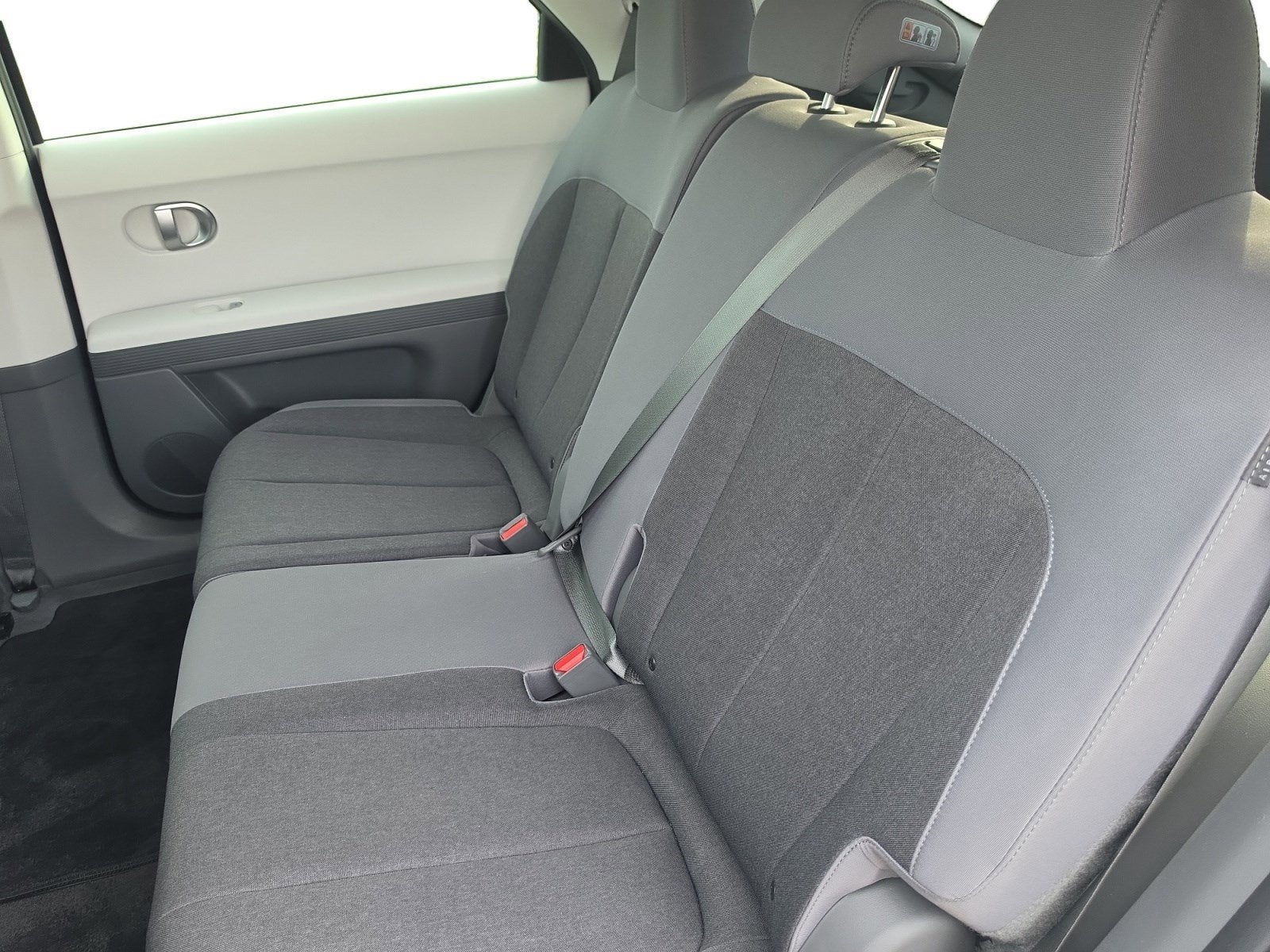 2024 Hyundai IONIQ 5 SEL - Photo 13