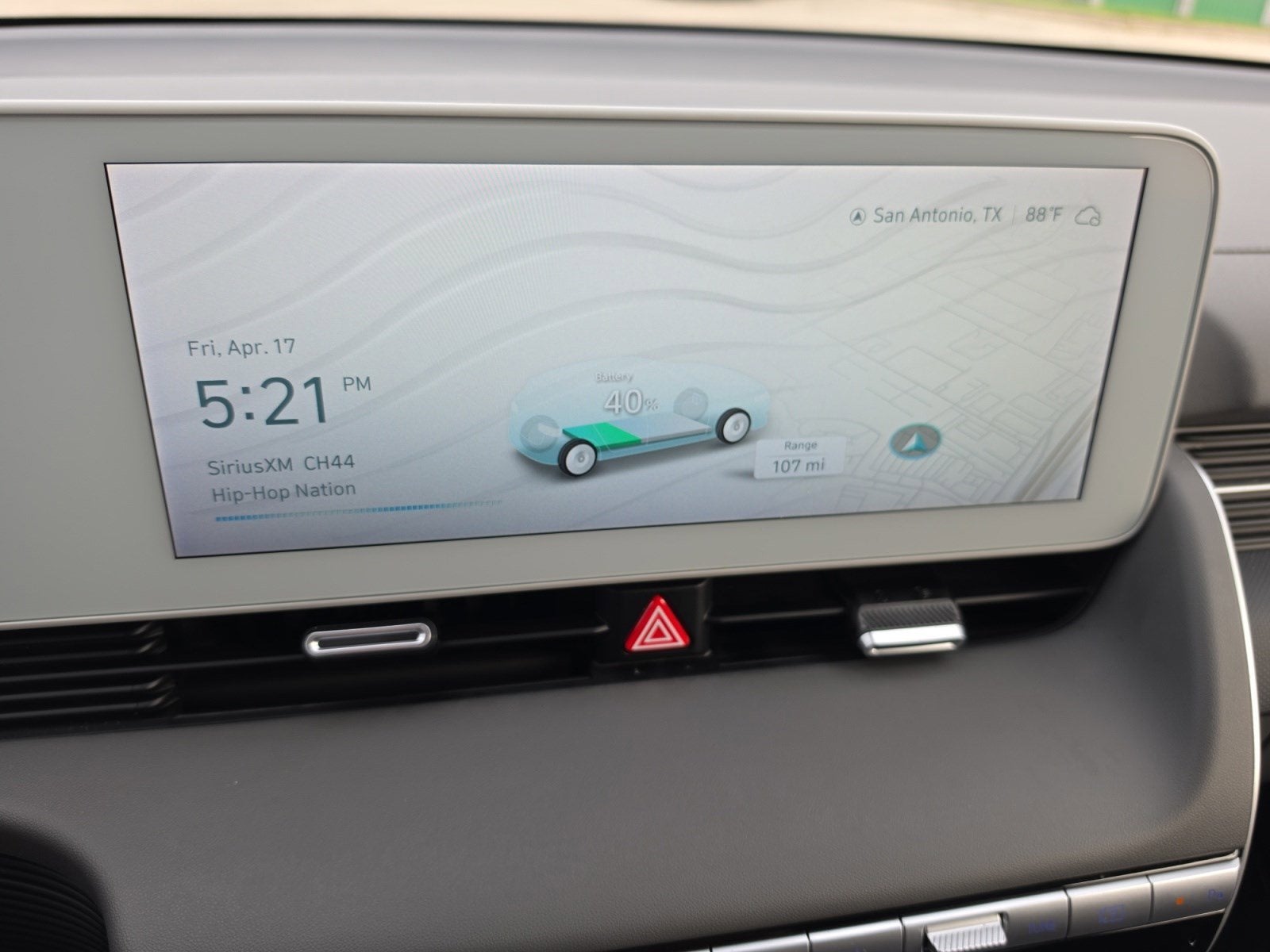 2024 Hyundai IONIQ 5 SEL - Photo 17