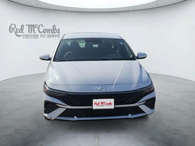 2024 Hyundai ELANTRA SE
