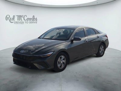 2024 Hyundai ELANTRA SE