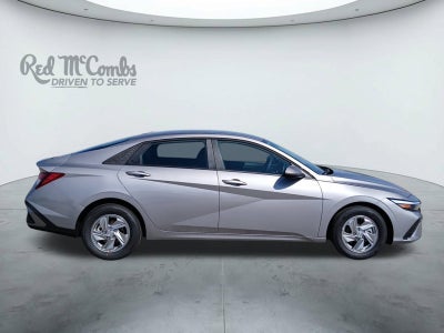 2025 Hyundai ELANTRA SE