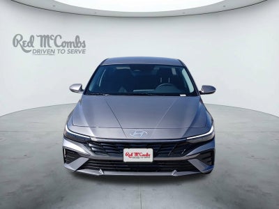 2025 Hyundai ELANTRA SE