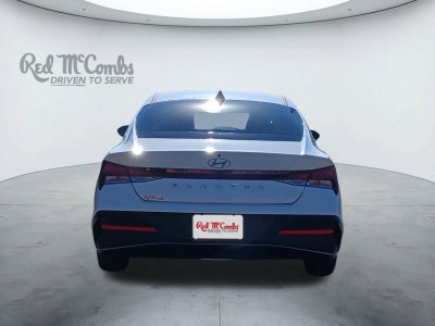 2026 Hyundai ELANTRA SE