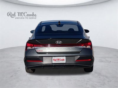 2026 Hyundai ELANTRA HYBRID Limited