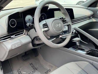 2024 Hyundai ELANTRA SEL Convenience
