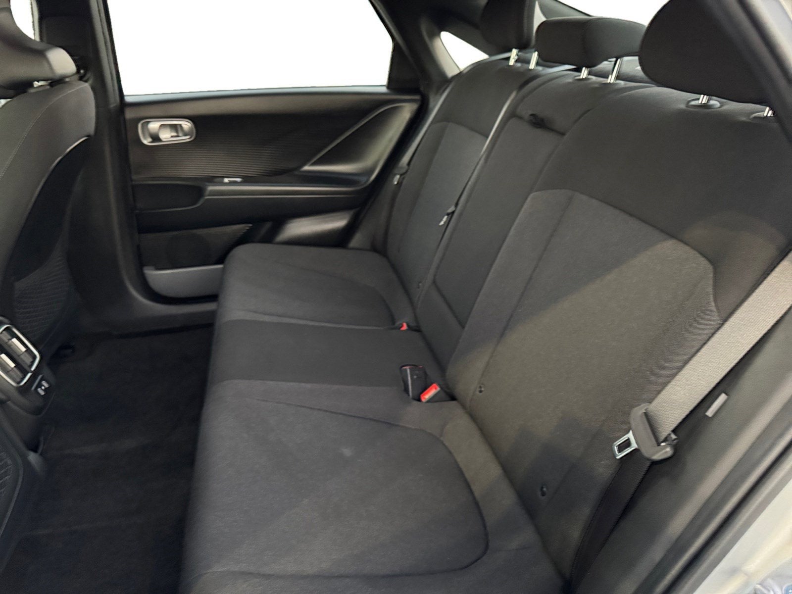 2025 Hyundai IONIQ 6 SE Standard Range