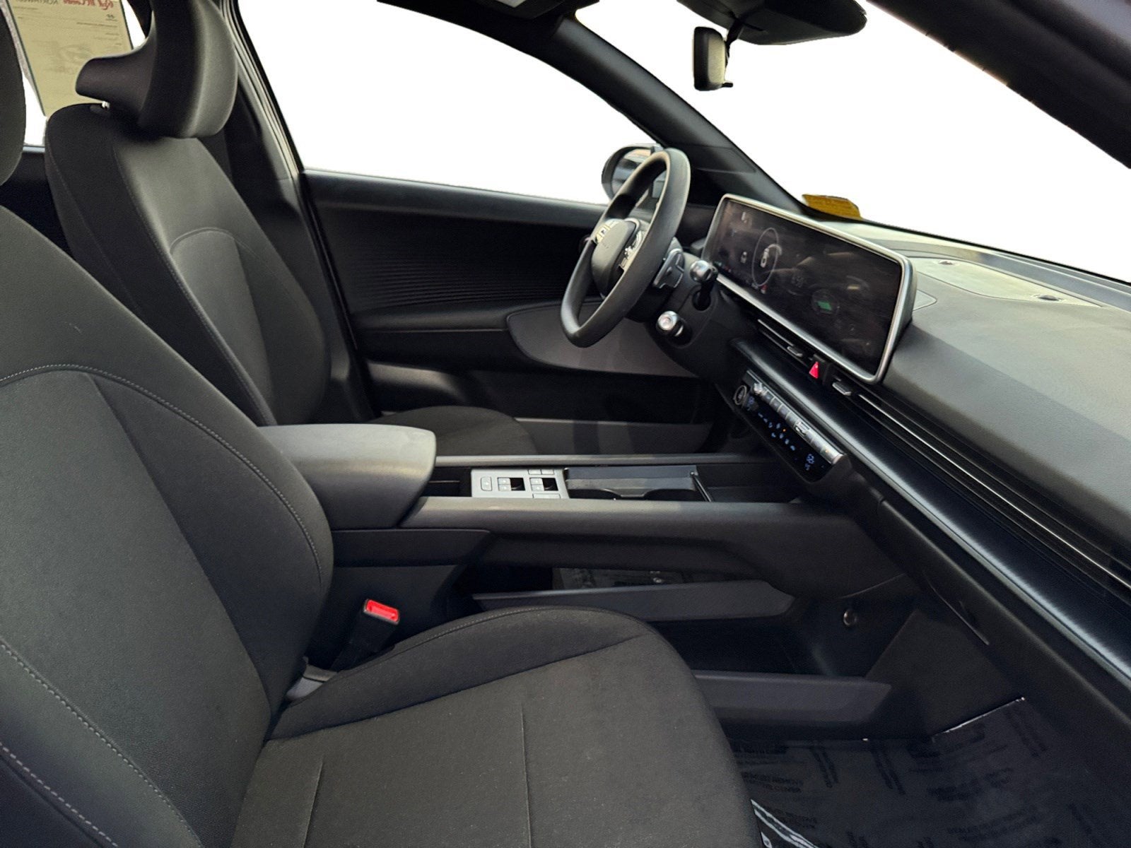 2025 Hyundai IONIQ 6 SE Standard Range