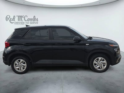 2022 Hyundai VENUE SE