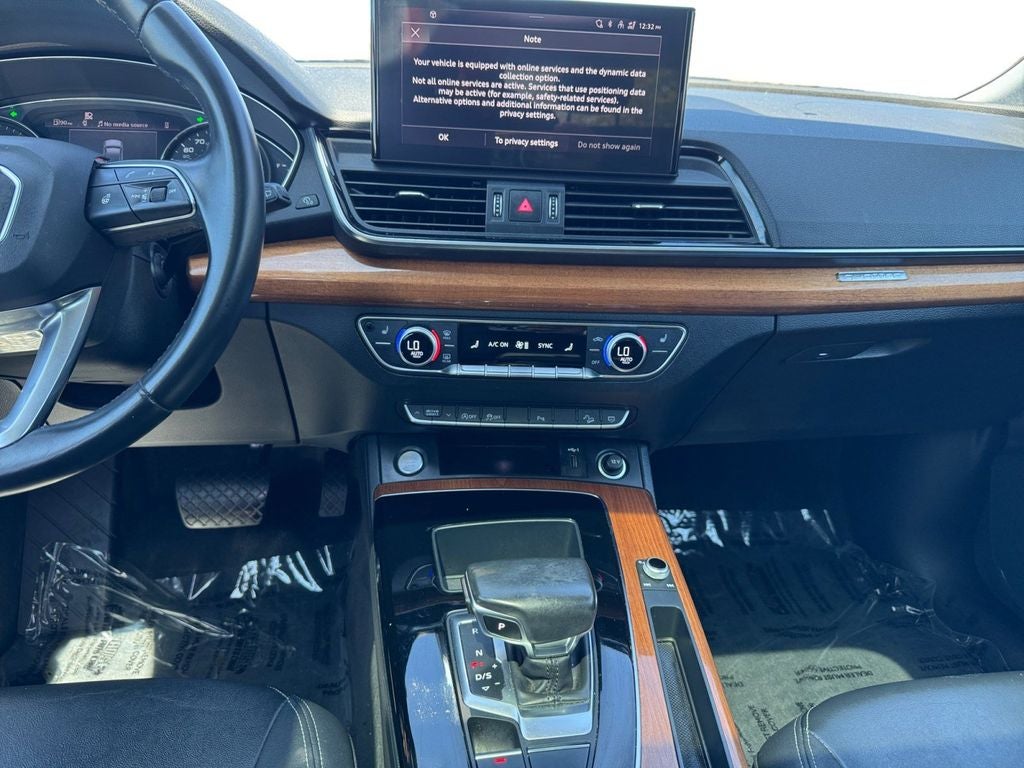 2022 Audi Q5 S line Premium