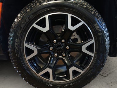 2025 Jeep Wagoneer Series II Overland