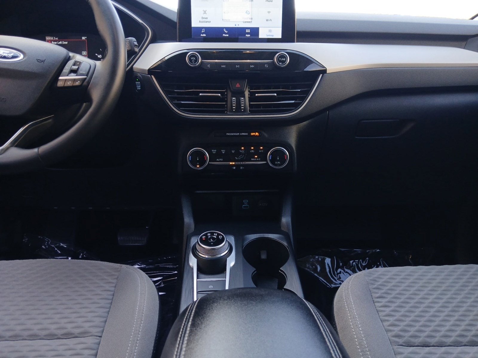 2022 Ford Escape SE W/ REARVIEW CAMERA & POWER LIFTGATE