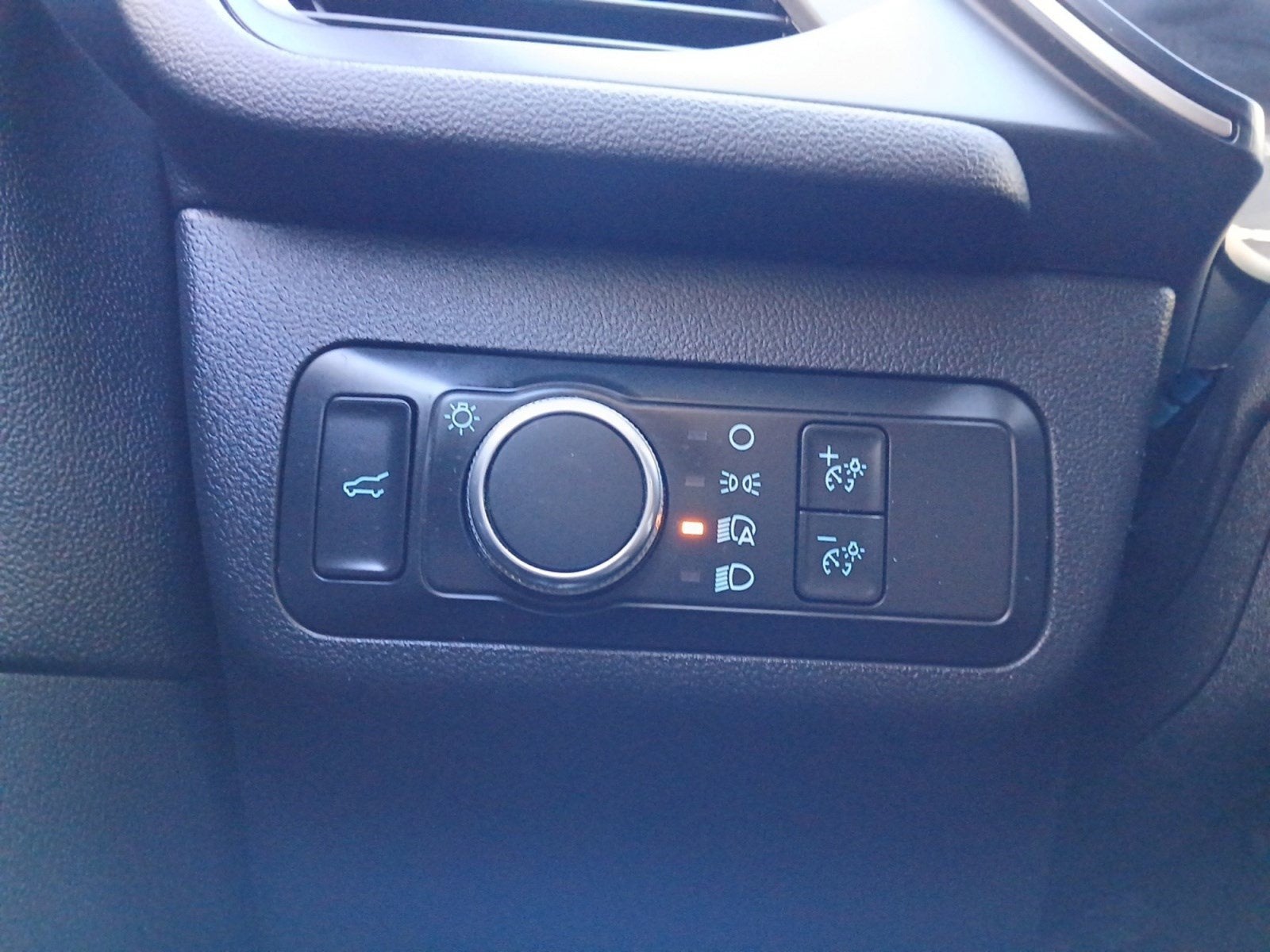 2022 Ford Escape SE W/ REARVIEW CAMERA & POWER LIFTGATE