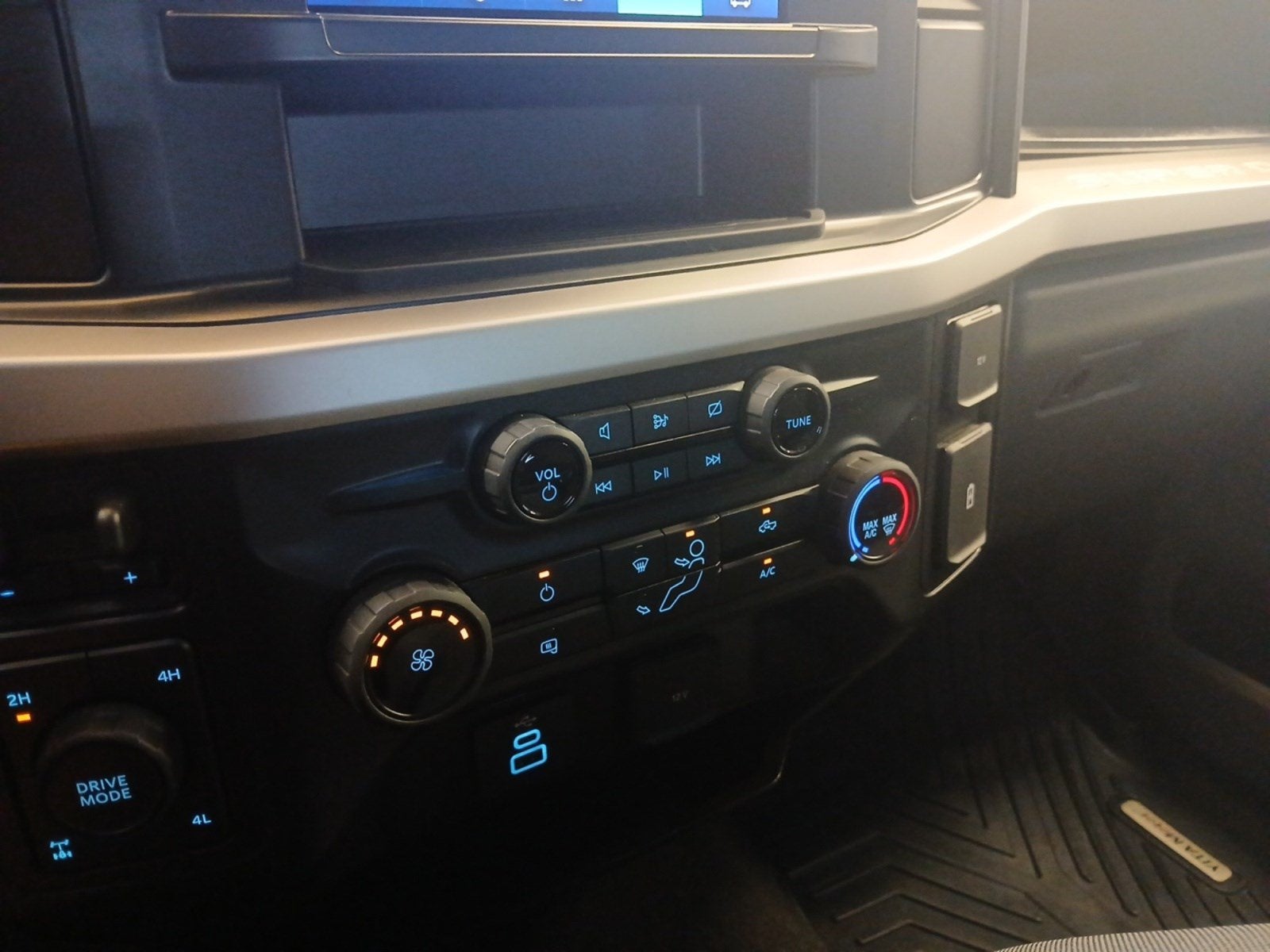 2024 Ford F-250SD XL