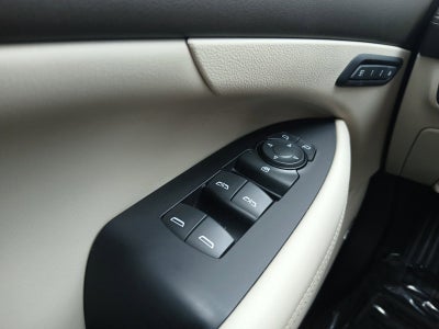 2019 Buick LaCrosse Essence W/ REAR VISION CAMERA