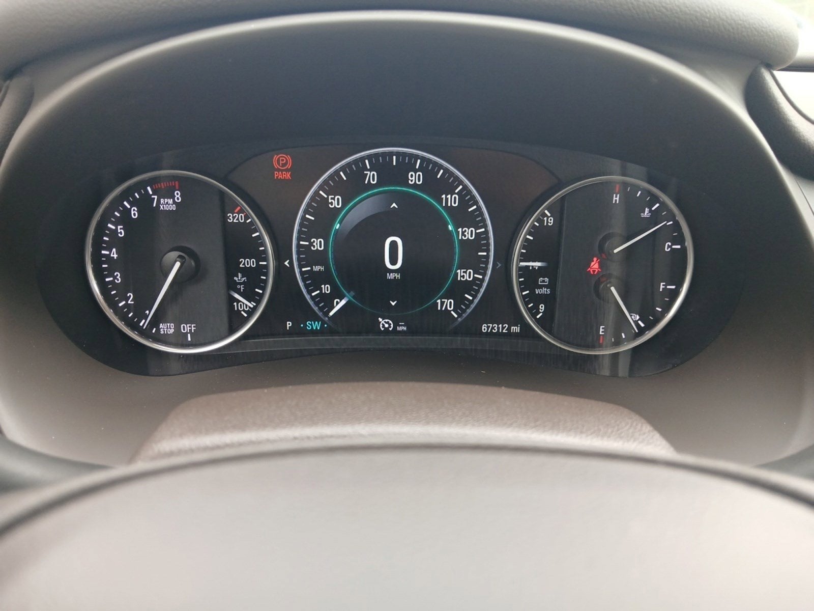 2019 Buick LaCrosse Essence W/ REAR VISION CAMERA