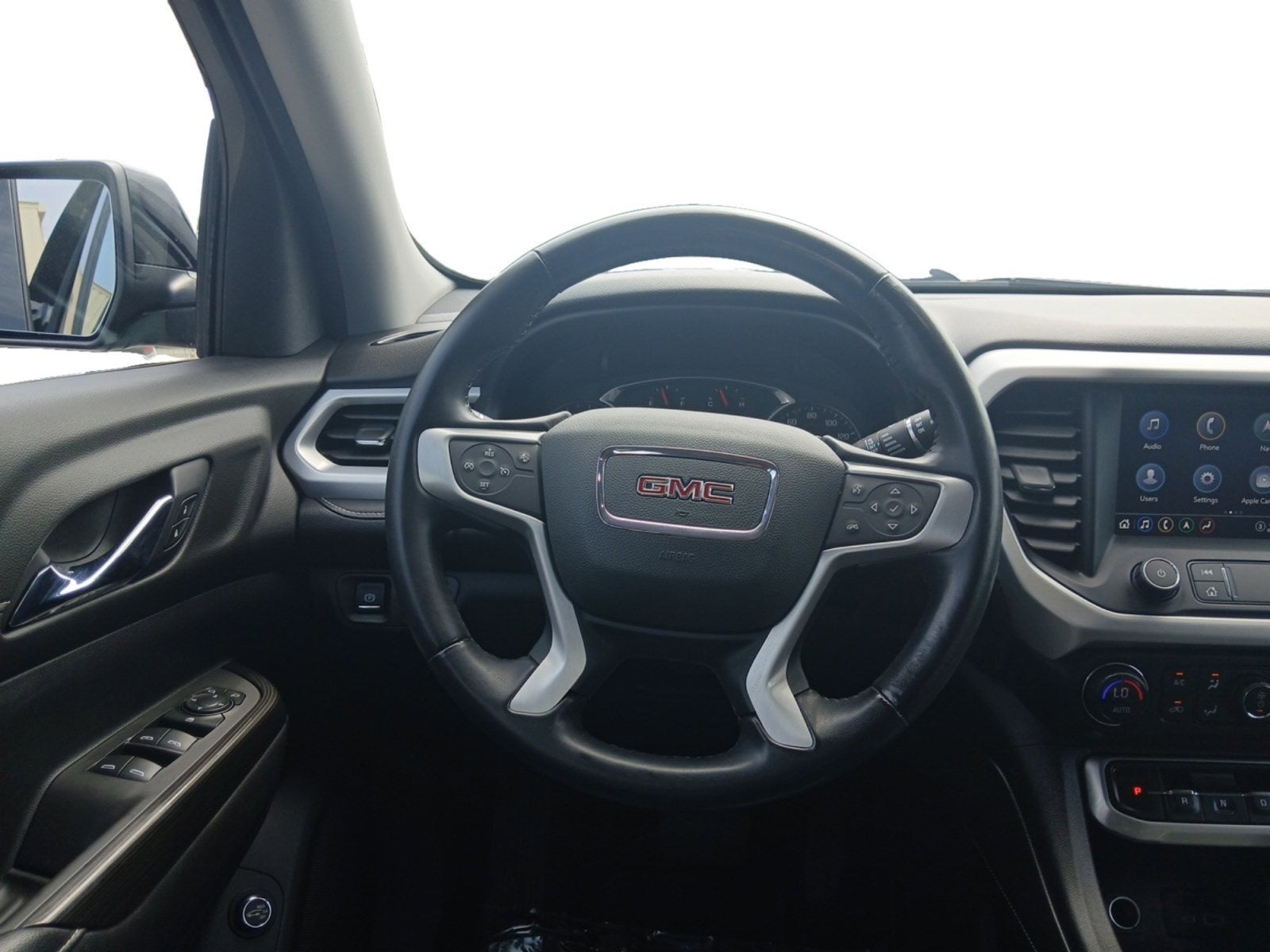 2021 GMC Acadia SLT W/ NAVIGATION & BOSE PREMIUM AUDIO