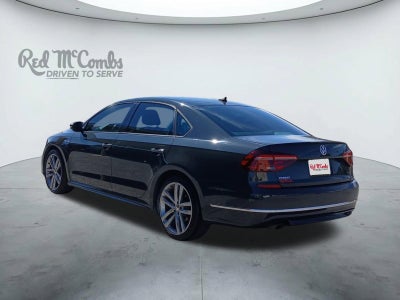 2018 Volkswagen Passat R-Line