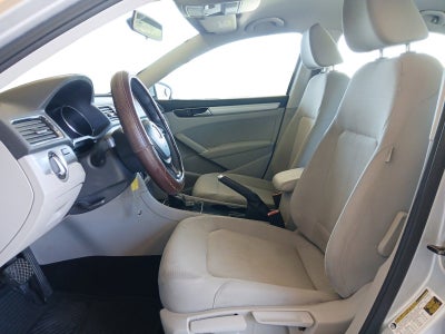 2016 Volkswagen Passat 1.8T S W/ BACKUP CAMERA & 16" ALLOY WHEELS