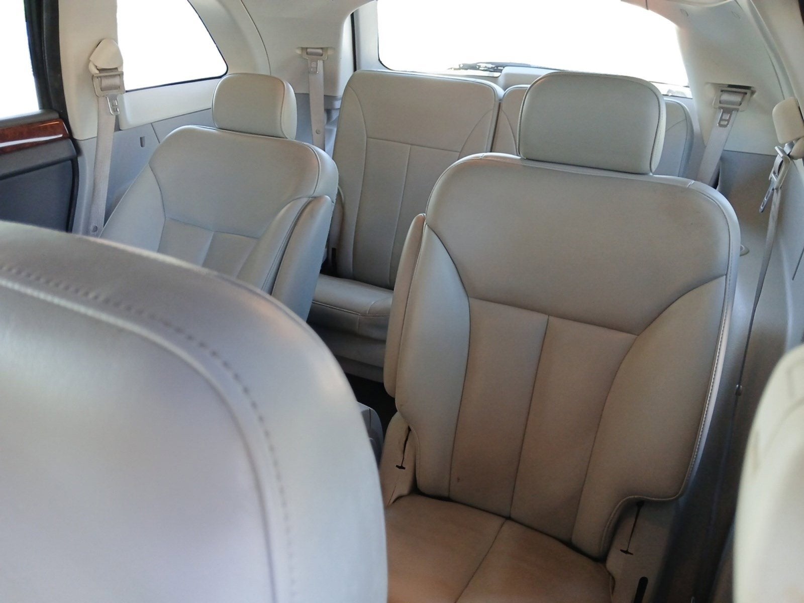 2007 Chrysler Pacifica Touring W/ POWER LIFTGATE & CRUISE CONTROL