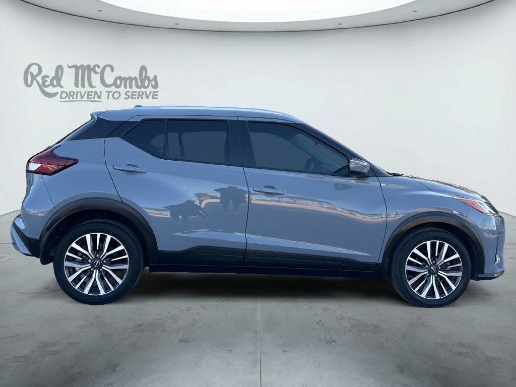 2022 Nissan Kicks SV