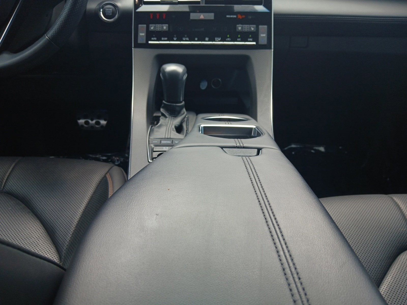 2022 Toyota Avalon Touring W/ BIRDS EYE VIEW CAMERA & HEADS-UP DISPLAY