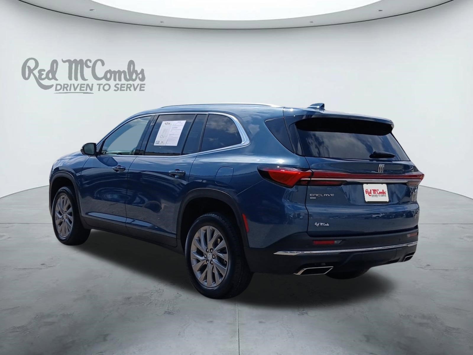 2025 Buick Enclave Preferred W/ HD SURROUND VISION & REMOTE START