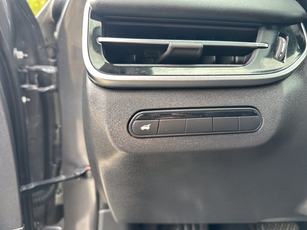2023 INFINITI QX60 PURE