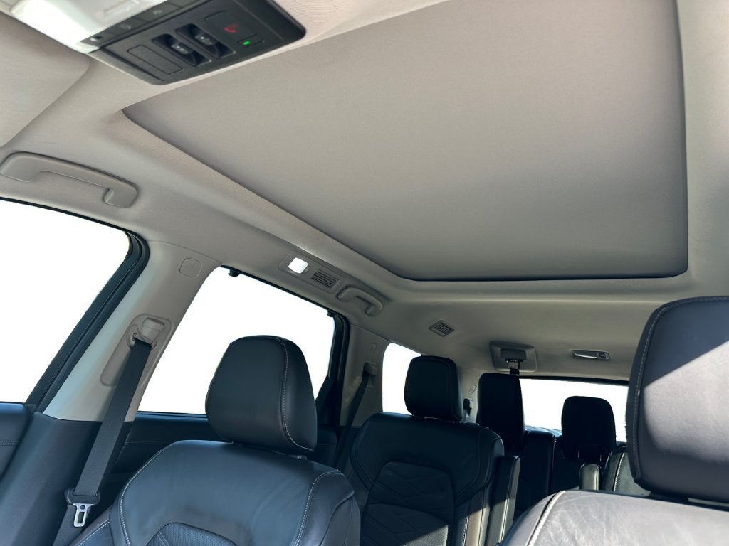2022 Nissan Pathfinder Platinum
