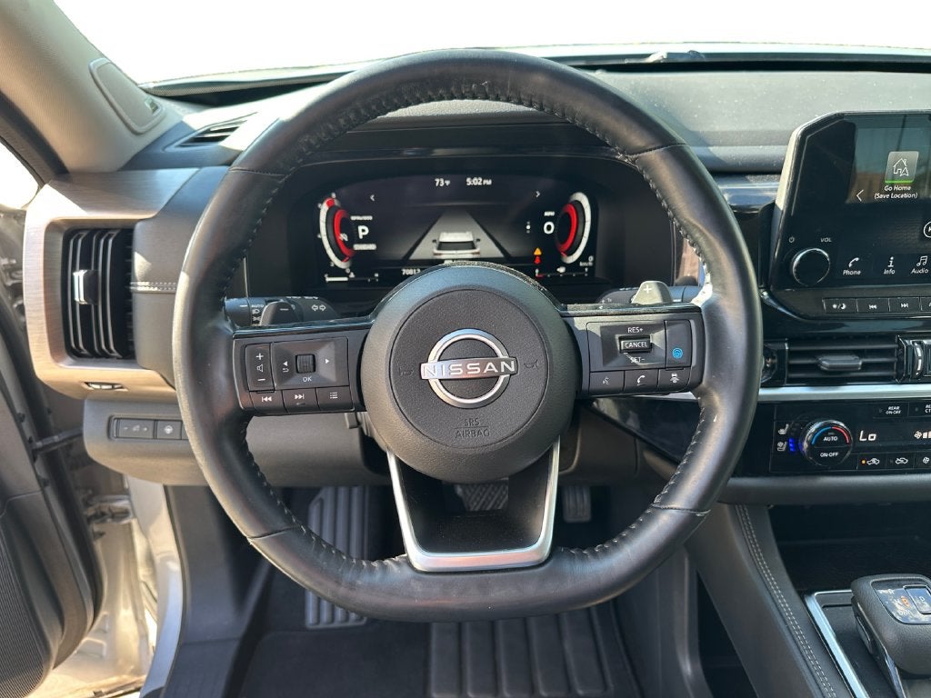 2022 Nissan Pathfinder Platinum