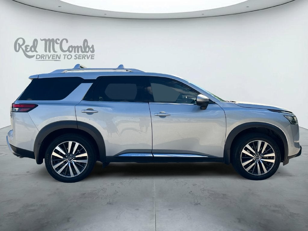 2022 Nissan Pathfinder Platinum