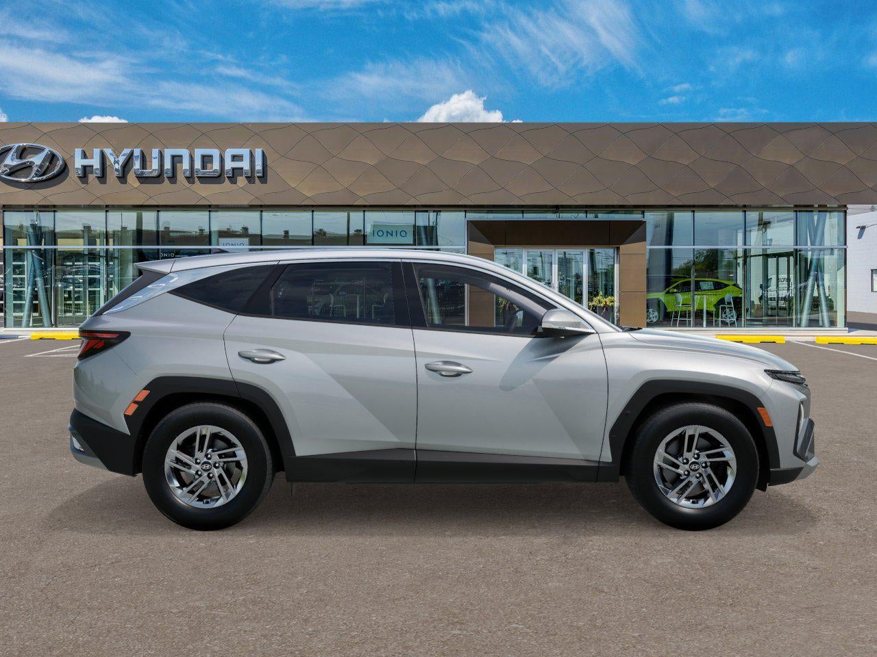 2026 Hyundai TUCSON SE
