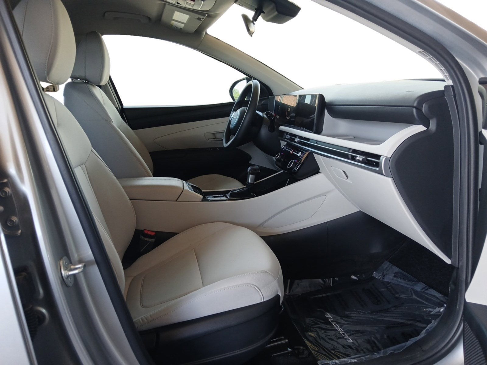 2025 Hyundai TUCSON SEL W/ REARVIEW CAMERA & POWER LIFTGATE