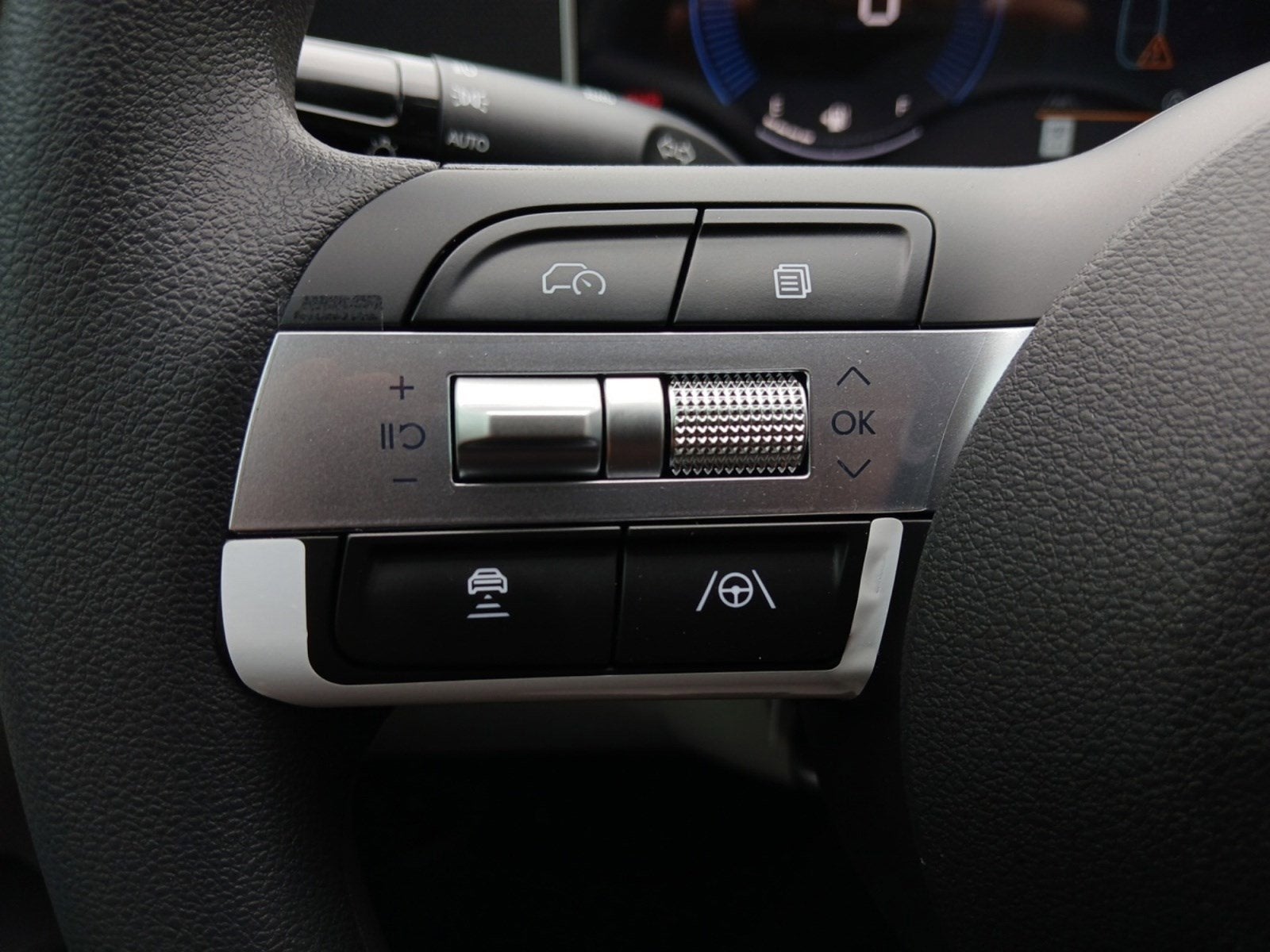 2026 Hyundai TUCSON SEL W/ HEATED FRONT SEATS & POWER LIFTGATE