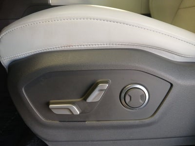 2025 Hyundai SANTA FE HYBRID SEL