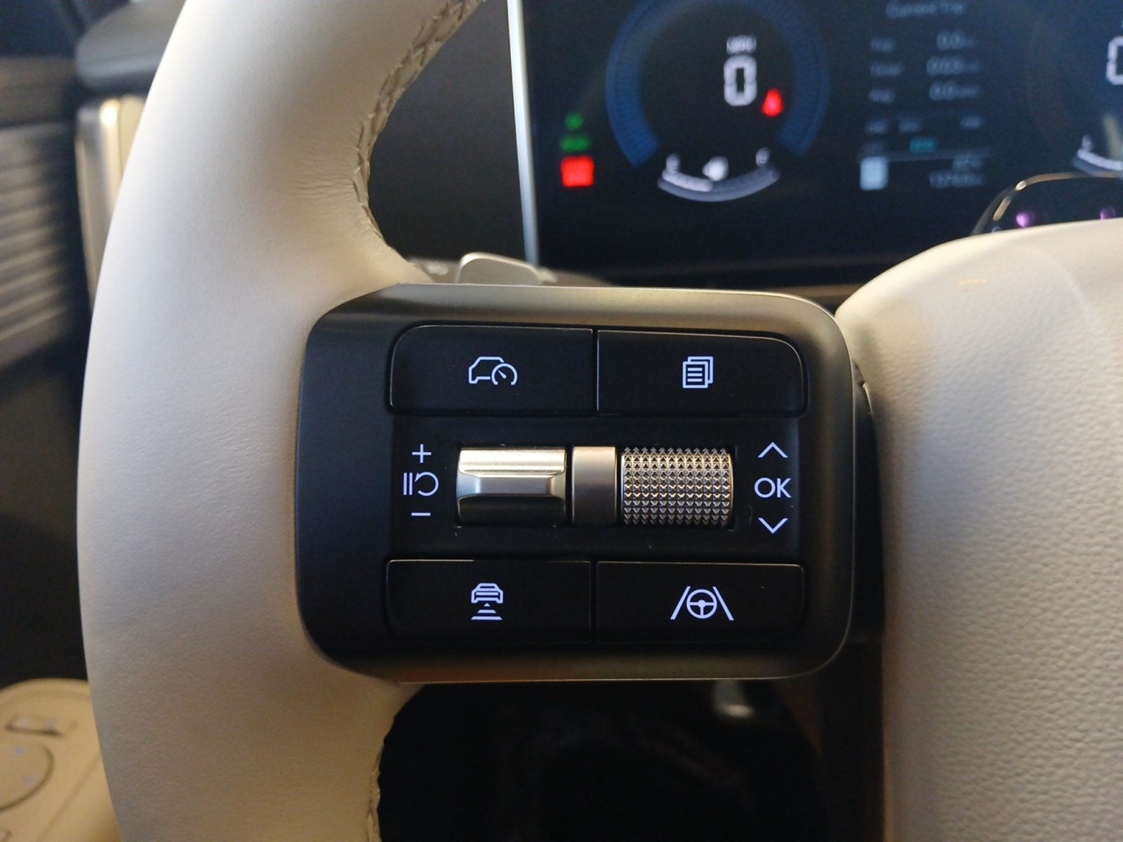 2025 Hyundai SANTA FE HYBRID SEL