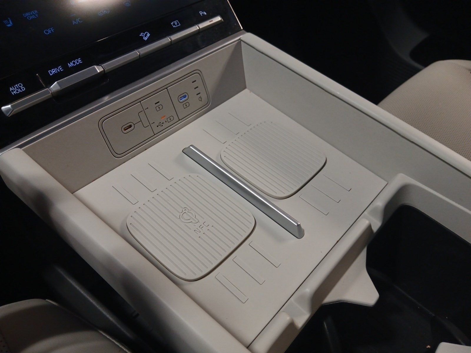 2025 Hyundai SANTA FE HYBRID SEL