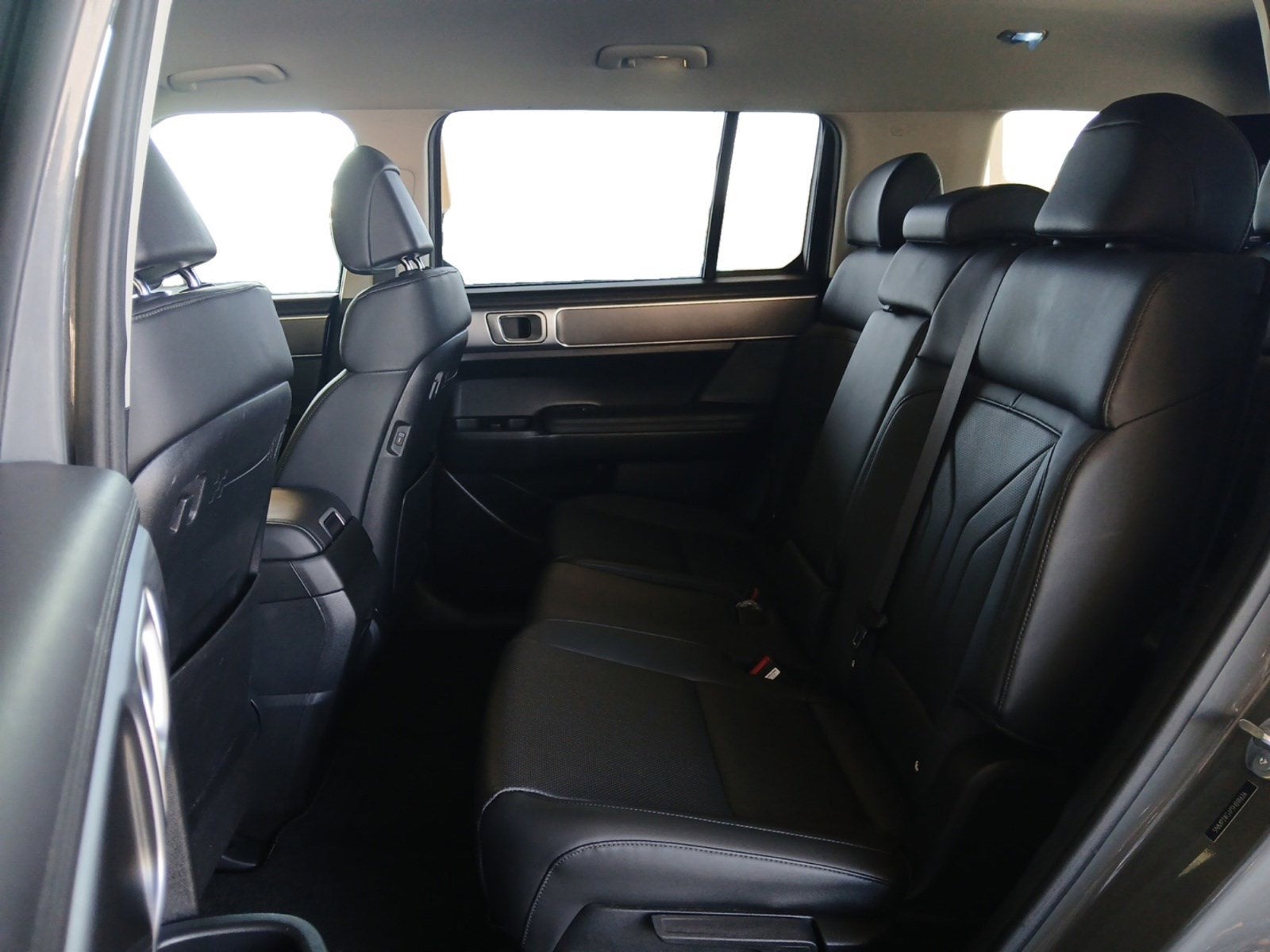 2025 Hyundai SANTA FE HYBRID SEL