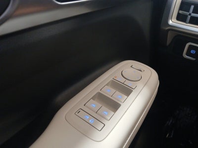 2025 Hyundai SANTA FE HYBRID SEL