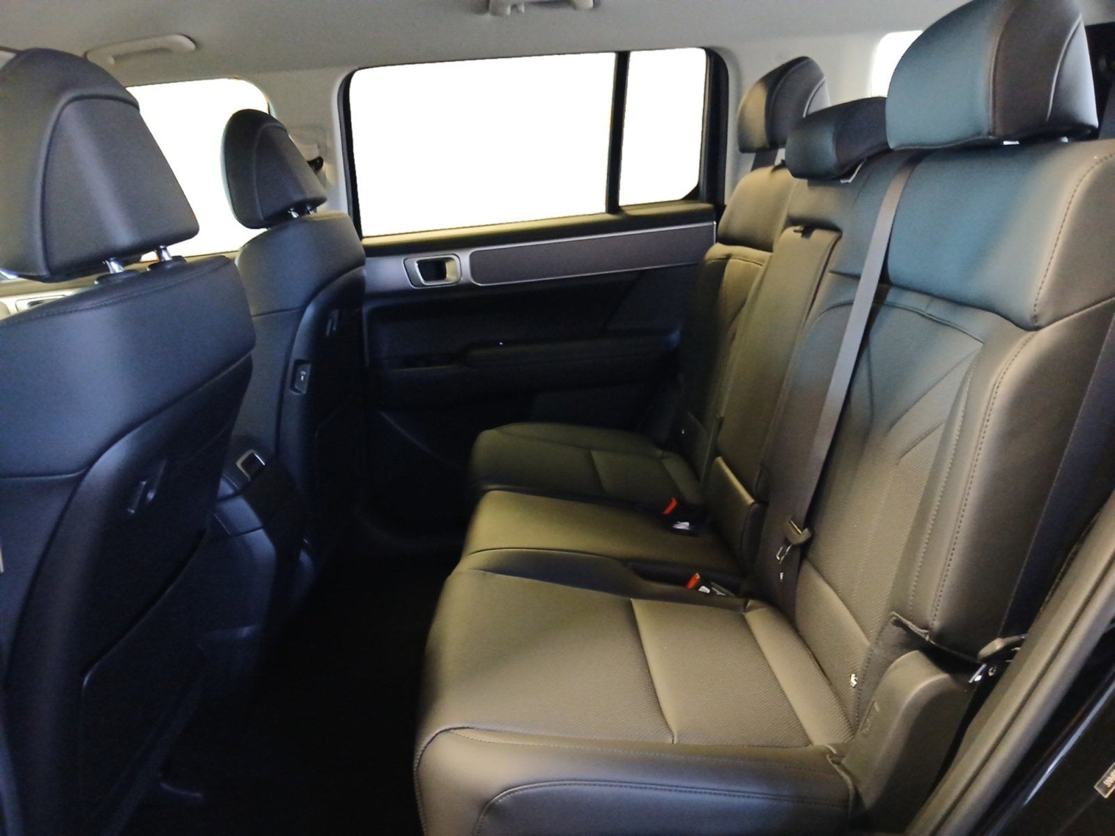 2026 Hyundai SANTA FE HYBRID SEL W/ POWER LIFTGATE & WIRELESS CHARGER