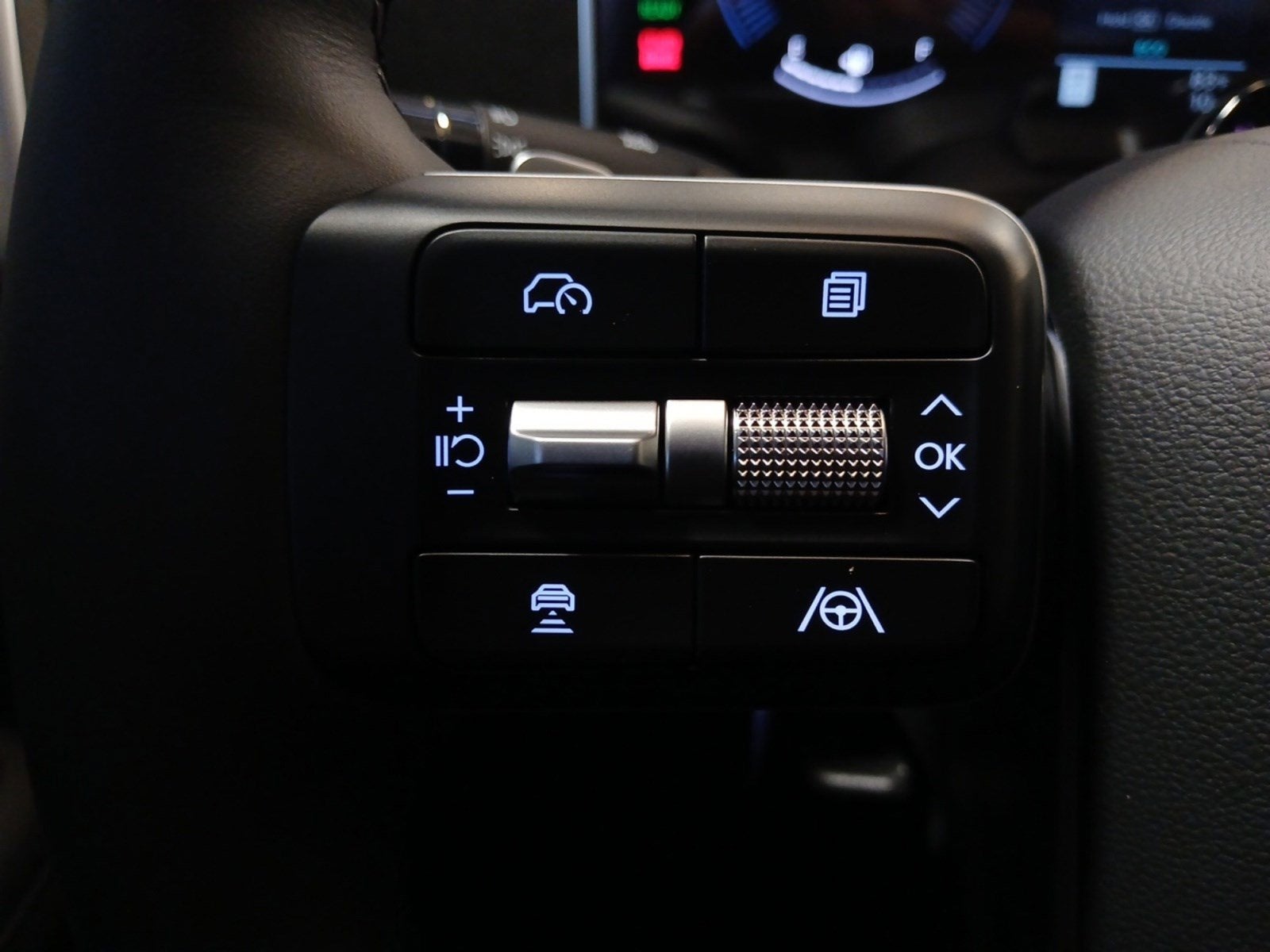 2026 Hyundai SANTA FE HYBRID SEL W/ POWER LIFTGATE & WIRELESS CHARGER