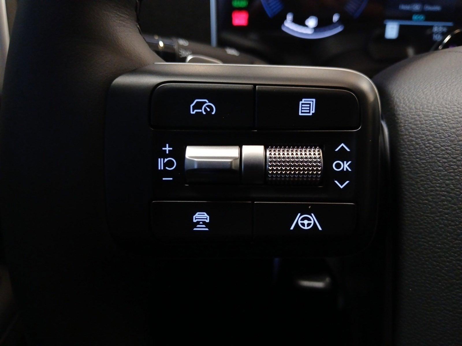 2026 Hyundai SANTA FE HYBRID SEL W/ POWER LIFTGATE & WIRELESS CHARGER