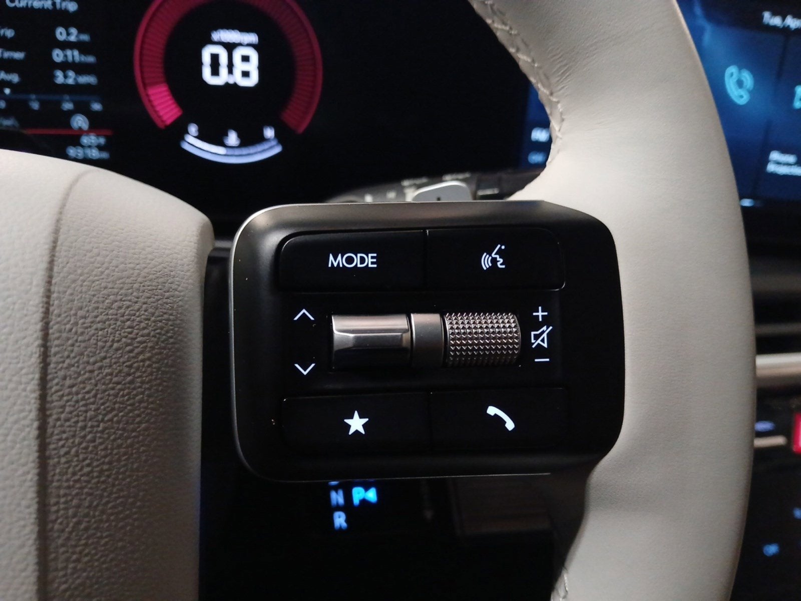 2025 Hyundai SANTA FE SEL W/ FORWARD COLLISION AVOIDANCE ASSIST