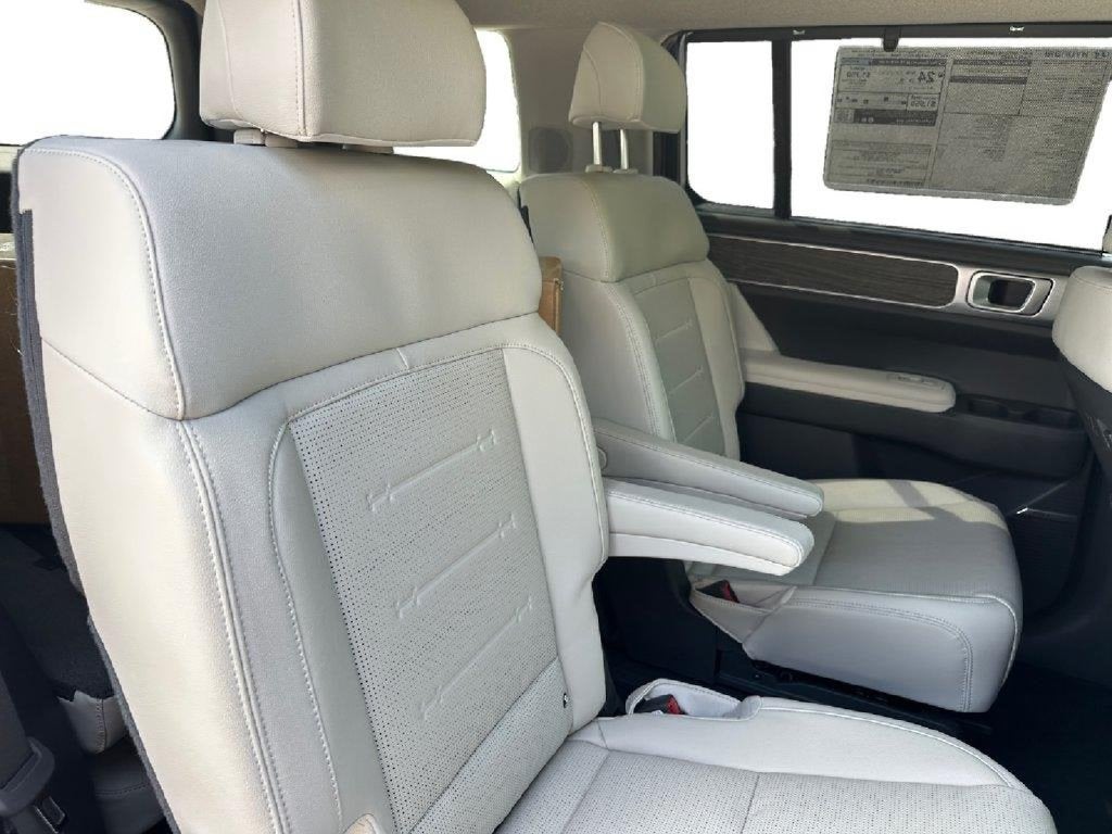 2027 Hyundai SANTA FE Limited