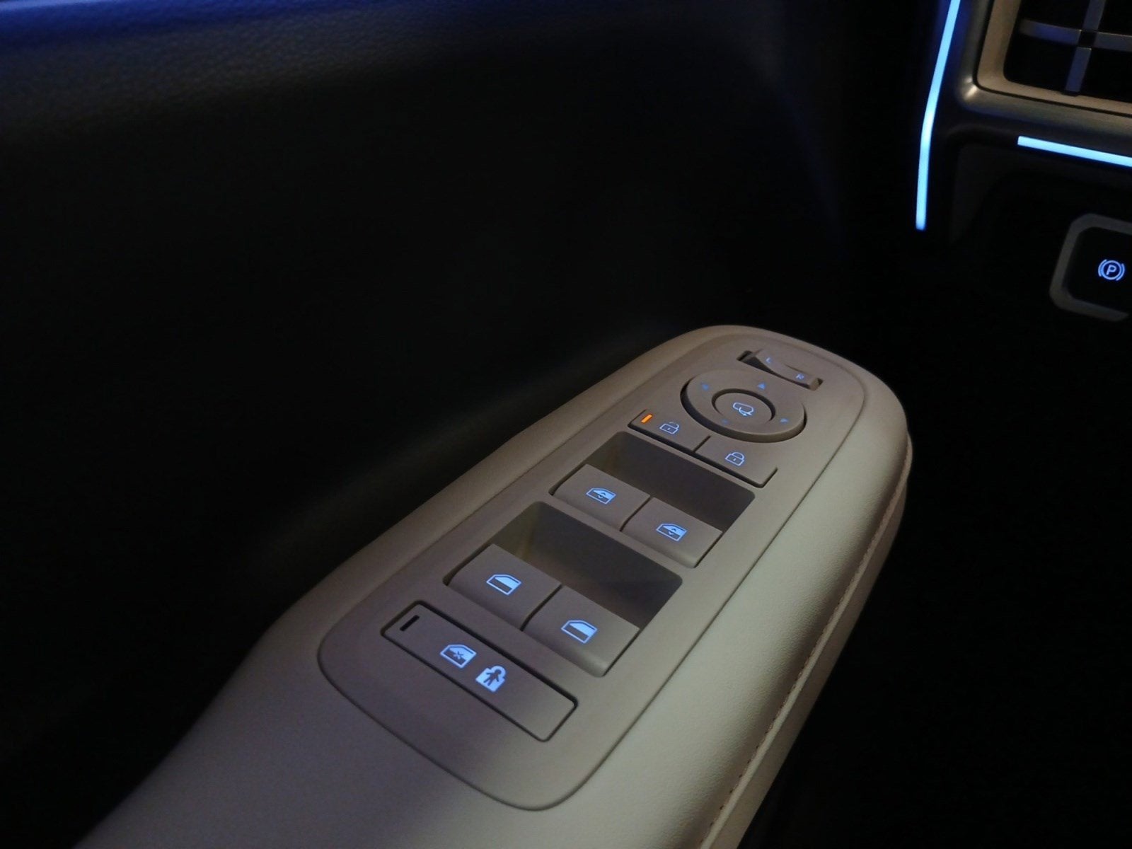 2026 Hyundai SANTA FE Limited W/ REMOTE SMART PARKING ASSIST